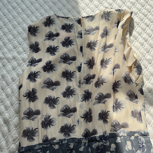 Tory Burch Flower Dress - Picture 7 of 8